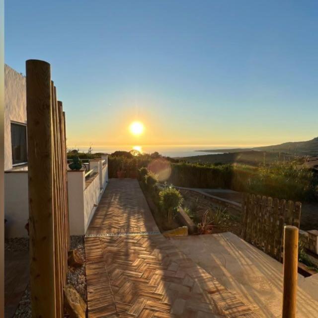 El Escondite Del Sol Tarifa Bagian luar foto